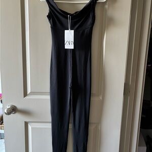 OFF THE SHOULDER JUMPSUIT - ZARA